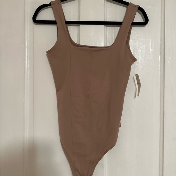 NWT Abercrombie Small Tan Corset Seamless Thong Bodysuit - Picture 2 of 4